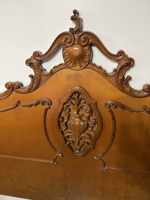 Pat - tablii lemn masiv plus comode