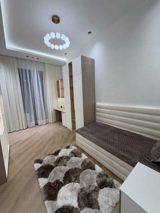 Продается 4х Комнатная  118 м2 Максим Горький сМирзо Улугбекский