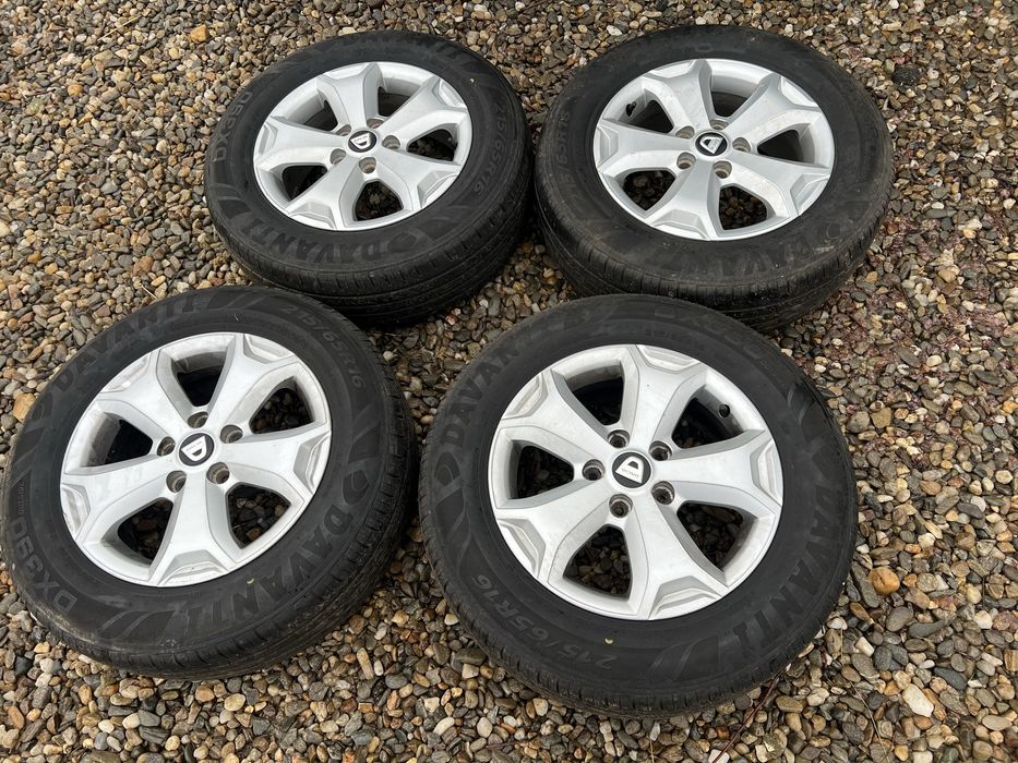 Jante duster 215 65 16