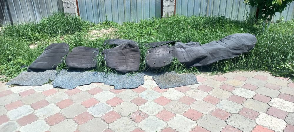 Чехлы на сидение и полики