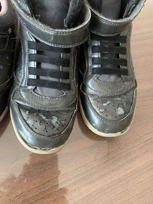 Два чифта ползвани маратонки за момиче* GEOX* 31 и 32 номер