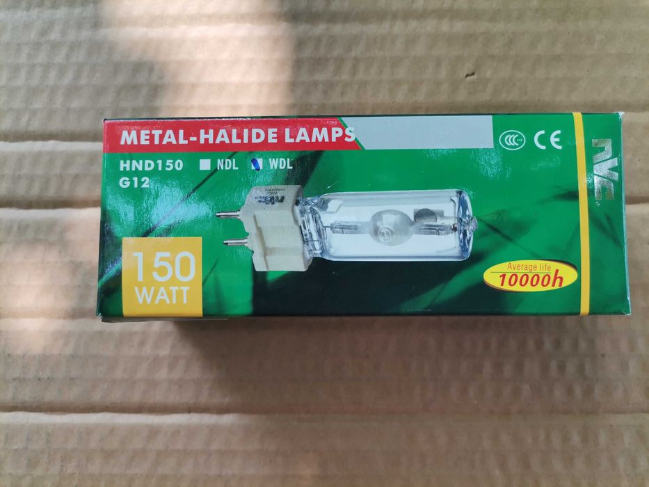 Метал-халогенна лампа NVC 150W