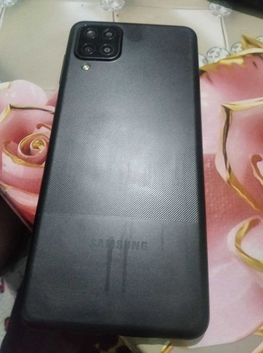 Самсунг галакси А 12