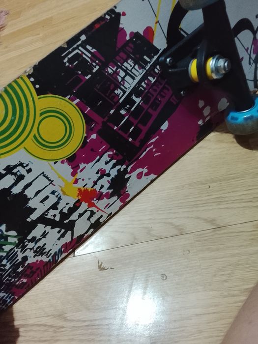 Vând skateboard Io am de 2 săptămâni