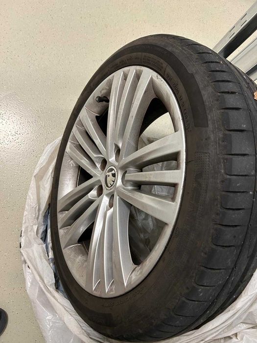 Set Roti de vara originale SKODA SUPERB