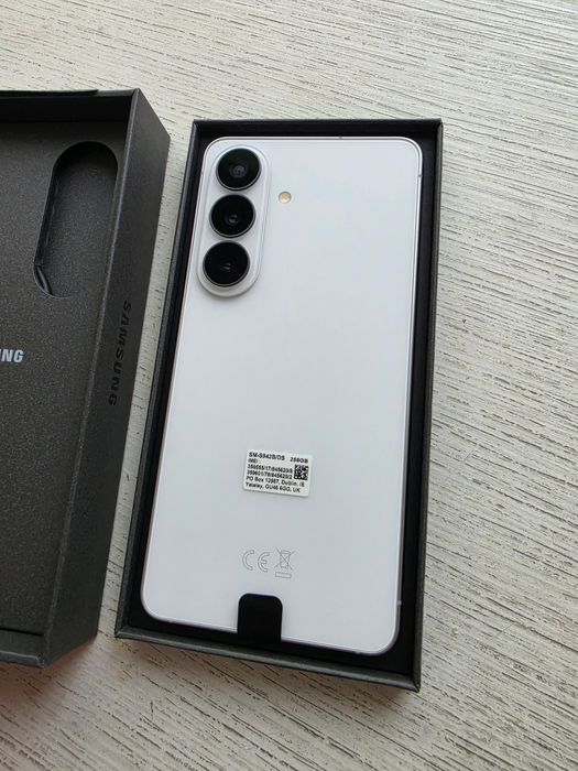 Samsung galaxy s26 256GB