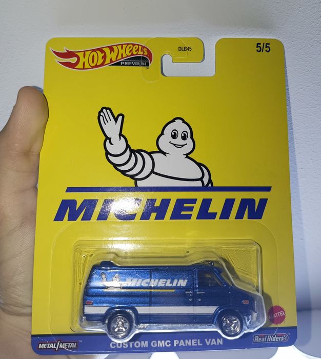 Hot wheels Premium