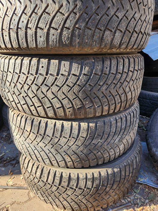 245 70 р 17 зима шипы мишлен