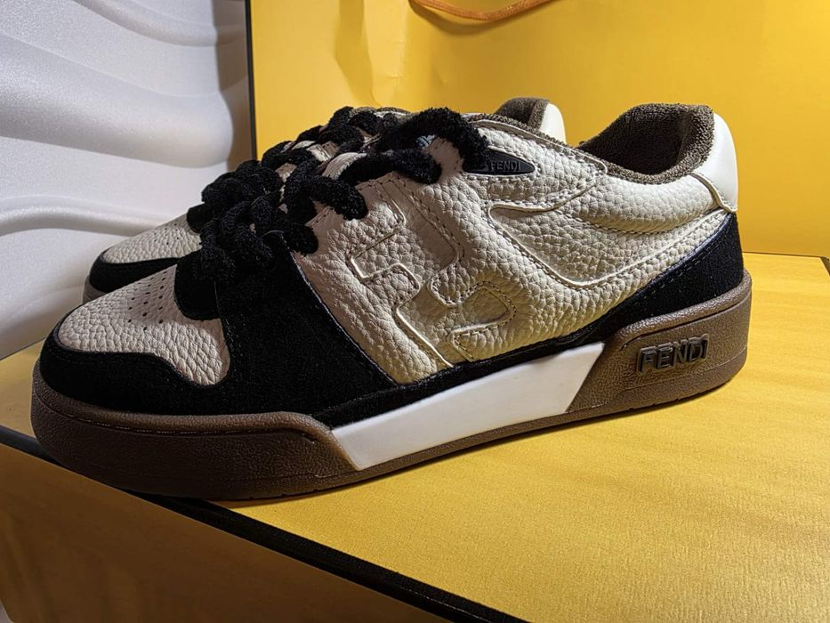 Дамски кецове FENDI