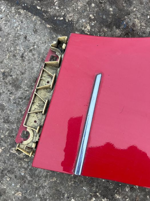 Преден ляв калник Mercedes W207 със забележка ном 6