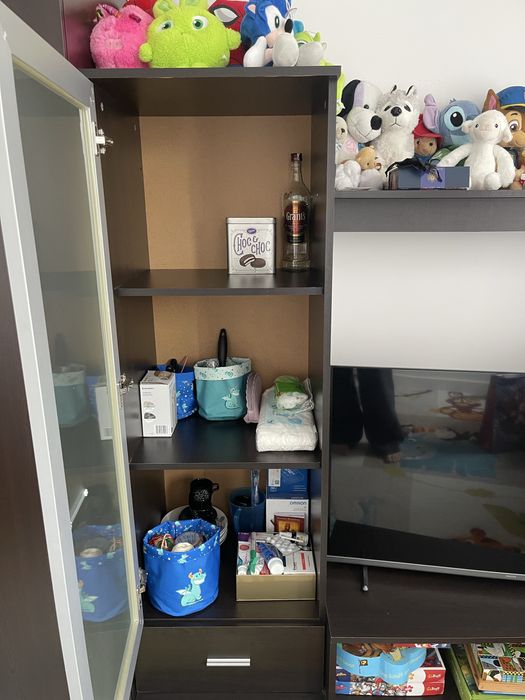 Секция, гардероб, скрин и ракла