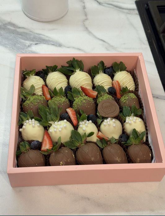 клубника в шоколаде