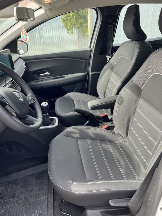 Firma licentiata PARTENERA Uber/Bolt angajeaza soferi