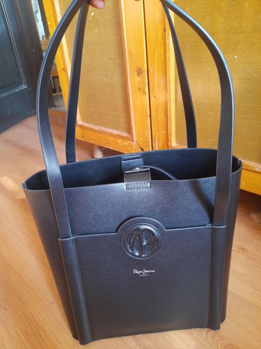 Дамска чанта -pepe jeans