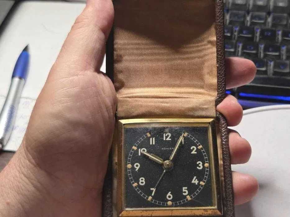 Lot vintage de 5 ceasuri de masa diferite