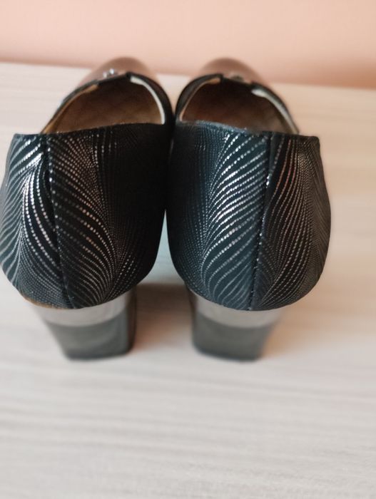 Дамски обувки официални