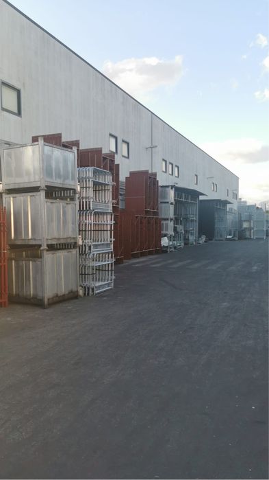 Ново фасадно скеле произведено в италия със сертификат и паспорт