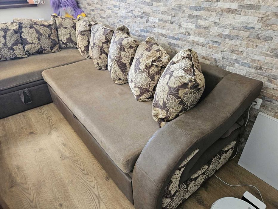 Ъглова холова гарнитура