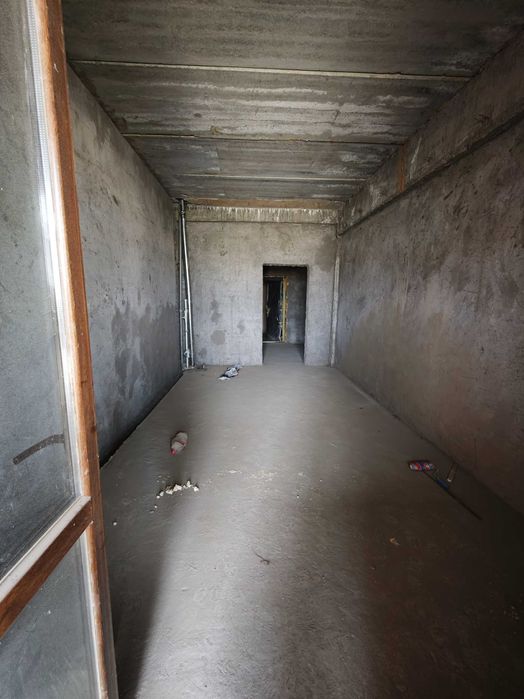 Новостройка, кирпич, рынок чорсу, метро тинчлик, версаль ≈ 104 кв.м