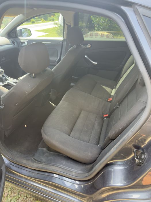Dezmembrez Ford Mondeo mk4 1.8TDCI Euro 4