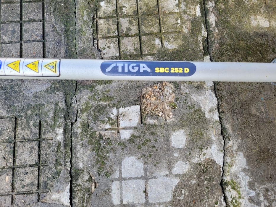 Моторна коса Shtiga SBC252D