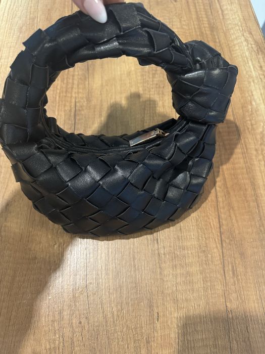 Дамска чанта мини по модел на Bottega Veneta jodie