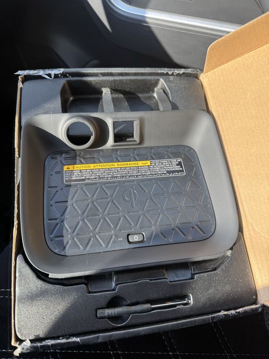 беспроводное зарядное устройство toyota rav4 xa50