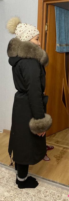 Почти новая парка