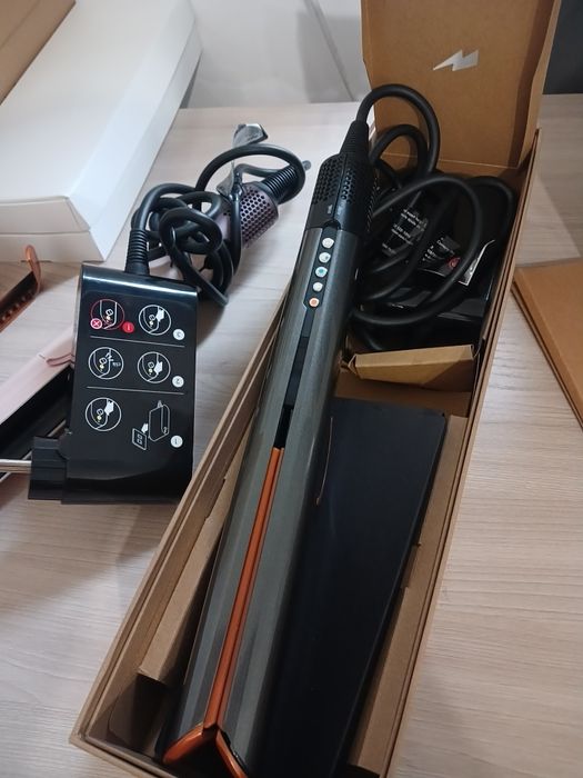 Dyson airstrait Утюжки