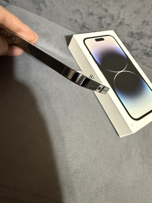 Продам iphone 14 pro