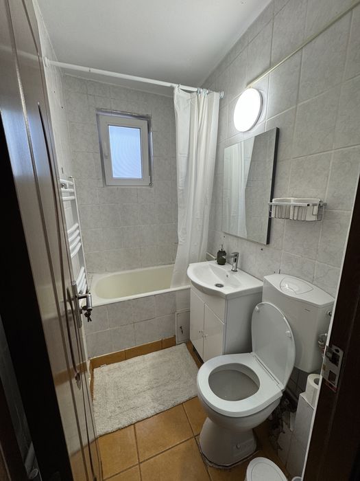 Apartament de inchiriat