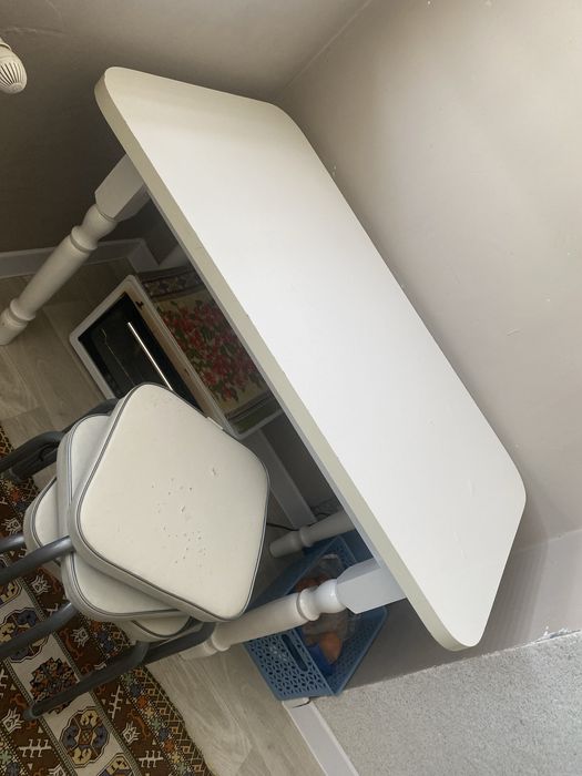 обеданный стол срочно сатылады