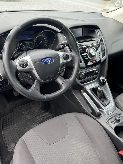 Ford  2011 Euro5 !!!  2.0 D *Navi*Dubluclimatronic*Unic Proprietar