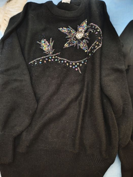 Нови нежни красиви блузки