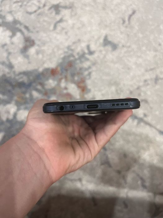 Телефон VIVO Y33S 2 года