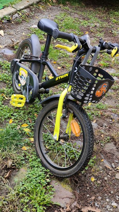 Vând Bicicletă 4-8 ani