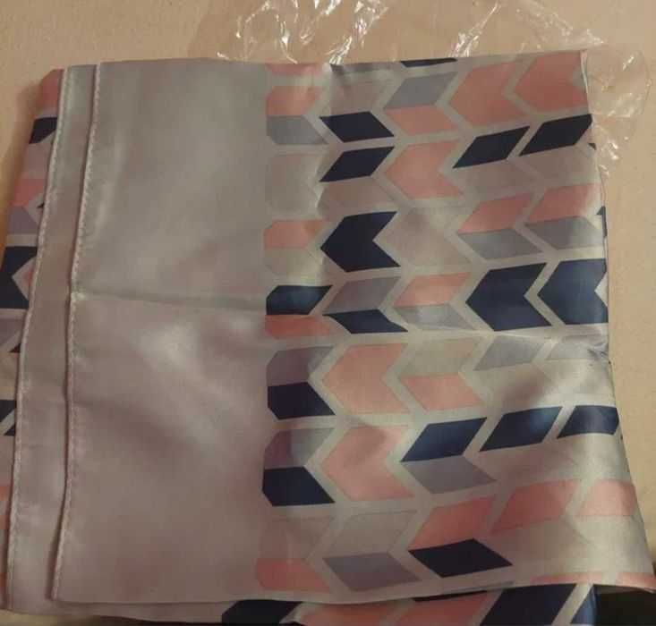 Eșarfă Avon multicolor