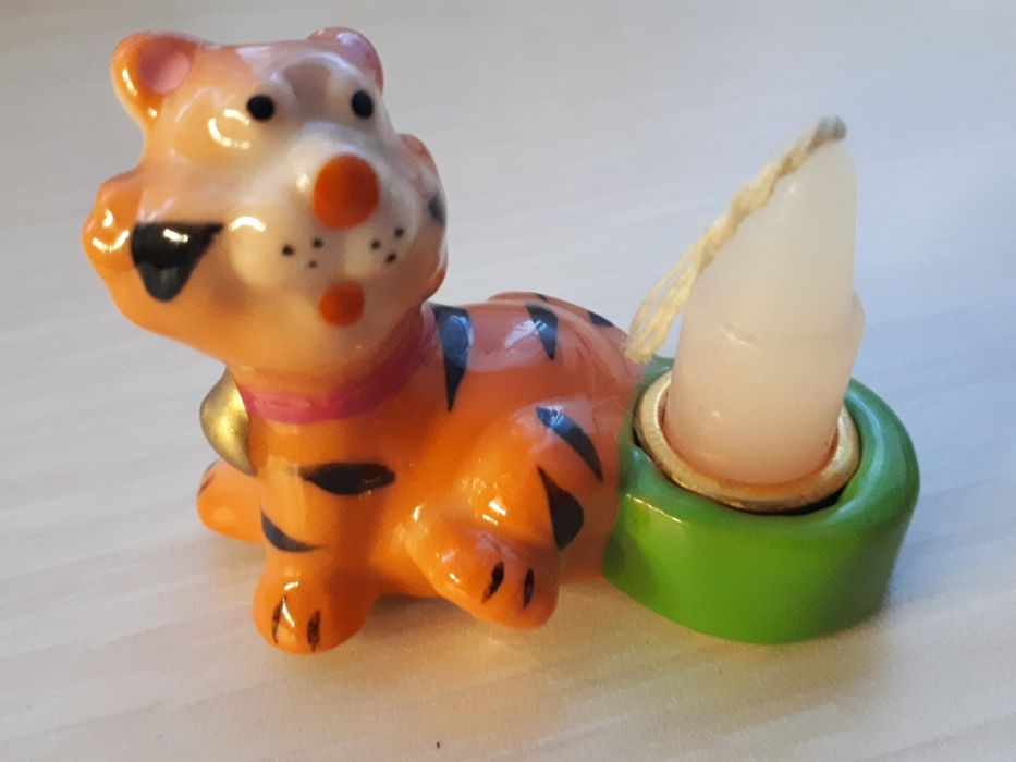 Копилки, статуэтки, магниты