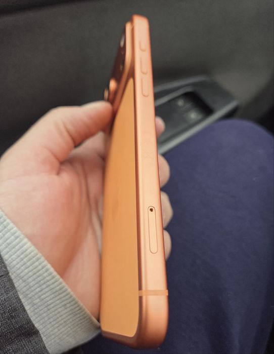 vand lot 3 telefoane iphone 17 pro max noi