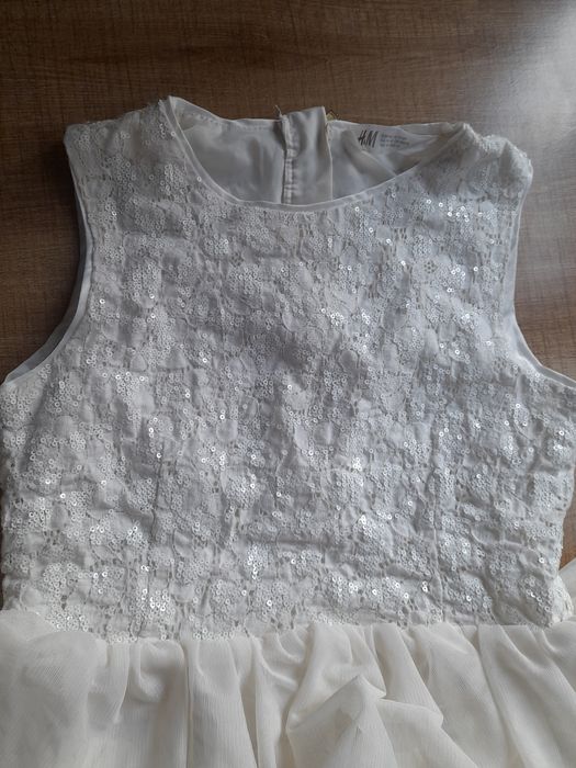 Официална рокля H&M за момиче на 11 години