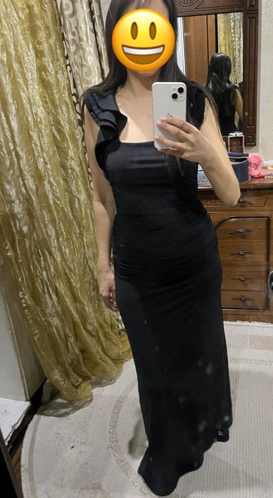 Вечерние платья.