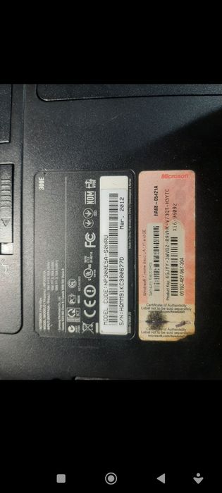 Ноутбук Samsung  NP300E5A-S0HRU