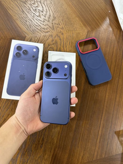 Iphone/айфон 17 pro 256 gb с физической сим картой в идеале