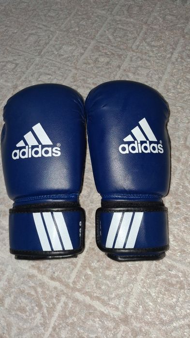 Перчатки для бокса,Adidas