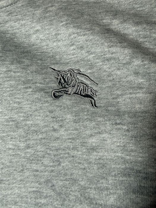 Burrbery Сив суичер М