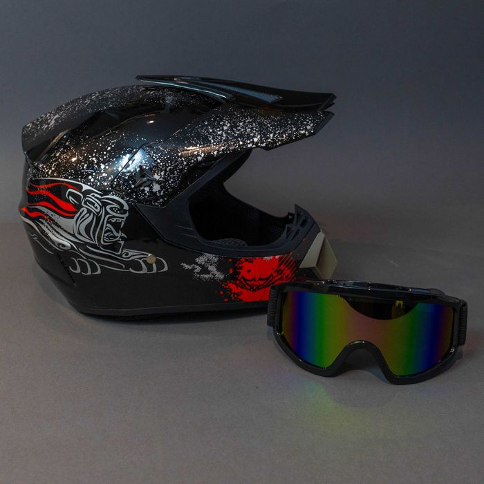 Каска с очила за ел. тротинетка , велосипед , мотокрос