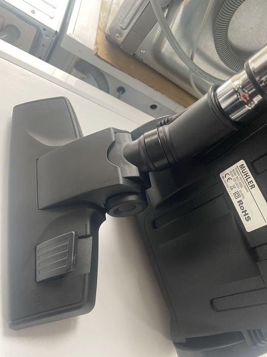 Прахосмукачка MUHLER MVC-80BS без торбичка