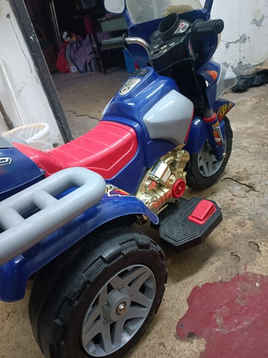 Детско електрическо моторче