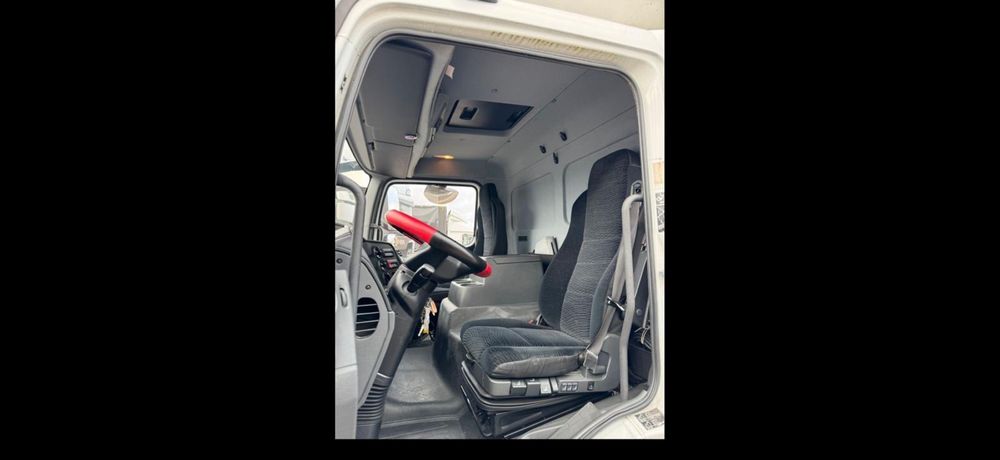 Mercedes-Benz Atego 816 ∗ Caroserie frigorifică ∗ Thermo King T 600R ∗ Lift hidraulic 1,5 tone