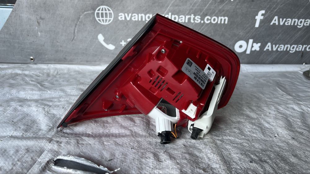 Mercedes GLA X156 ляв стоп